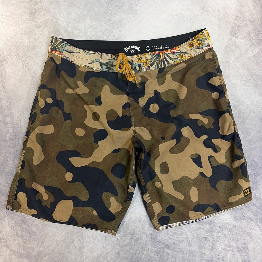 Billabong Sundays Pro Board Shorts Mens 34 Camo Floral Recycler Stretch Trunks